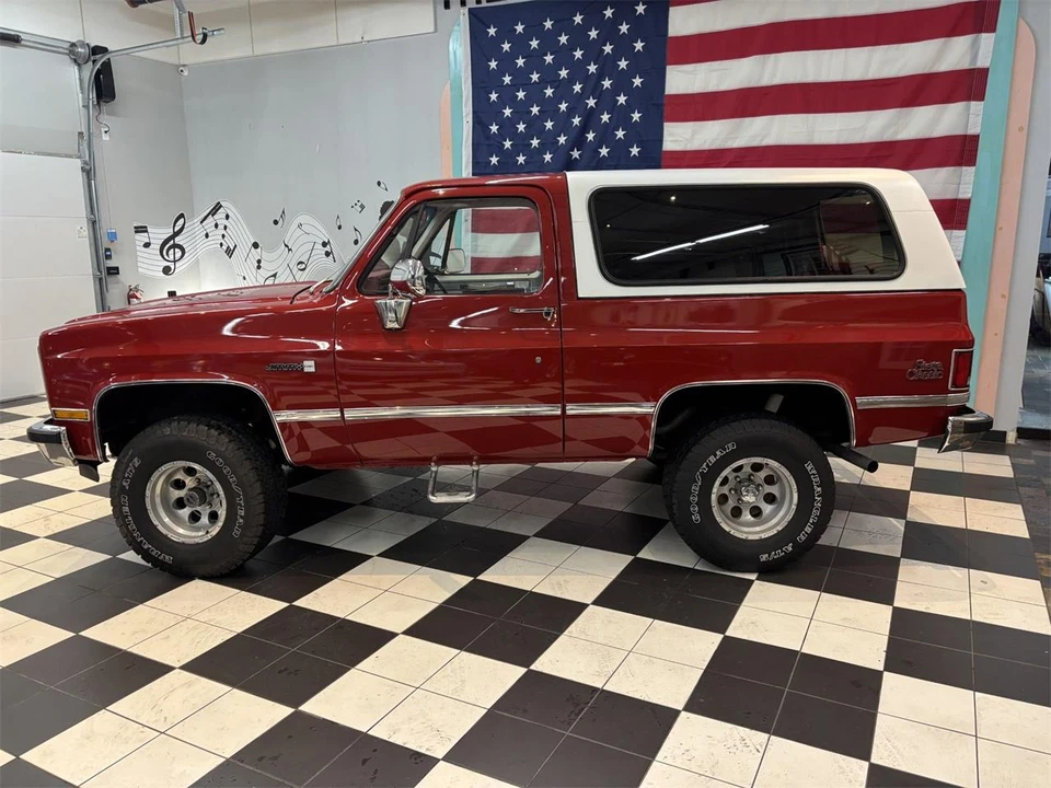 1982 GMC Jimmy 2nd Gen - Image 11 of 31