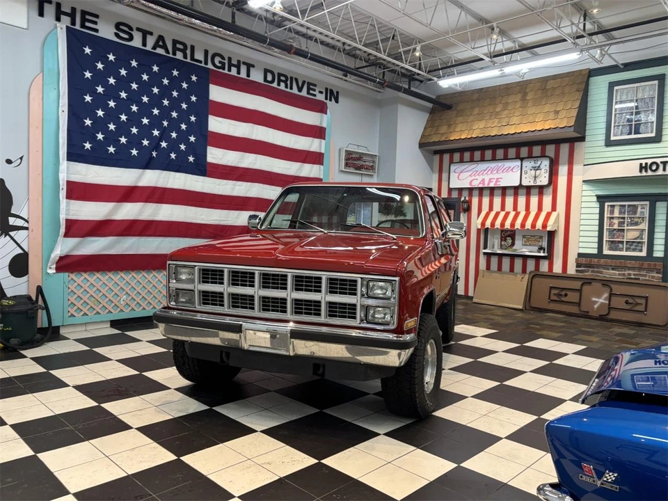 1982 GMC Jimmy 2nd Gen - Image 5 of 31