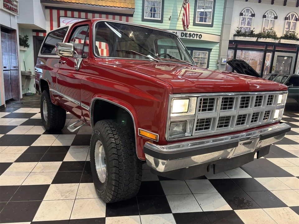 1982 GMC Jimmy 2nd Gen - Image 3 of 31