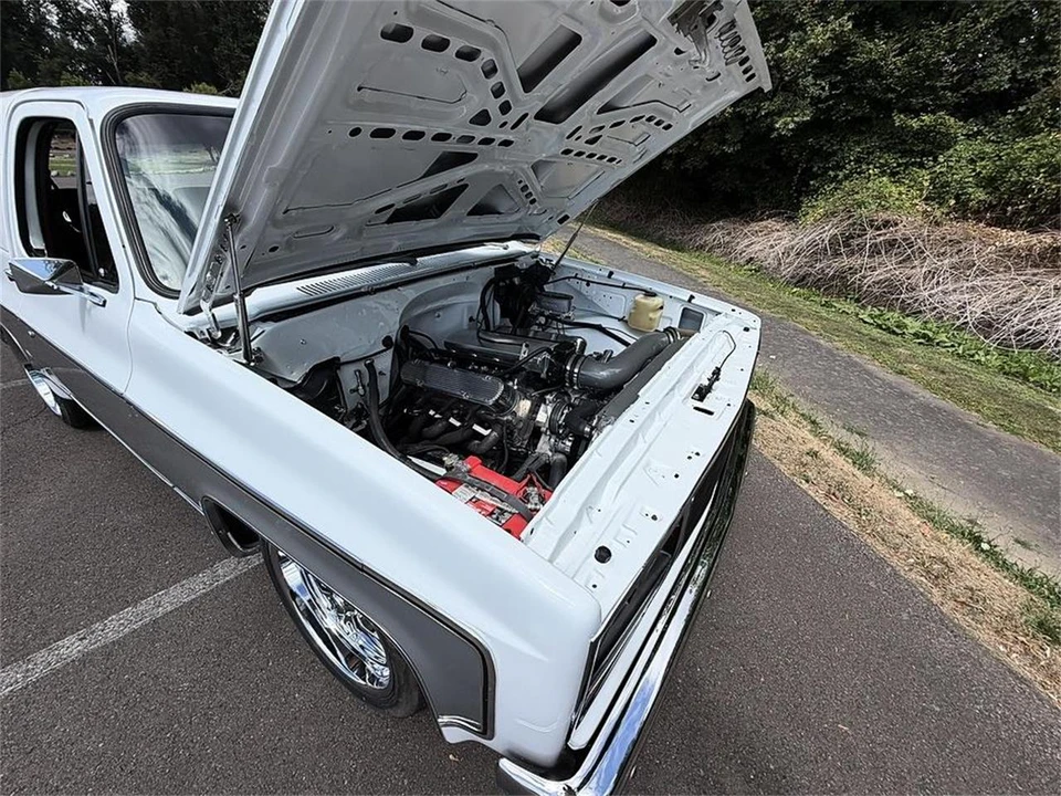 1982 GMC Jimmy 2nd Gen - Image 4 of 31