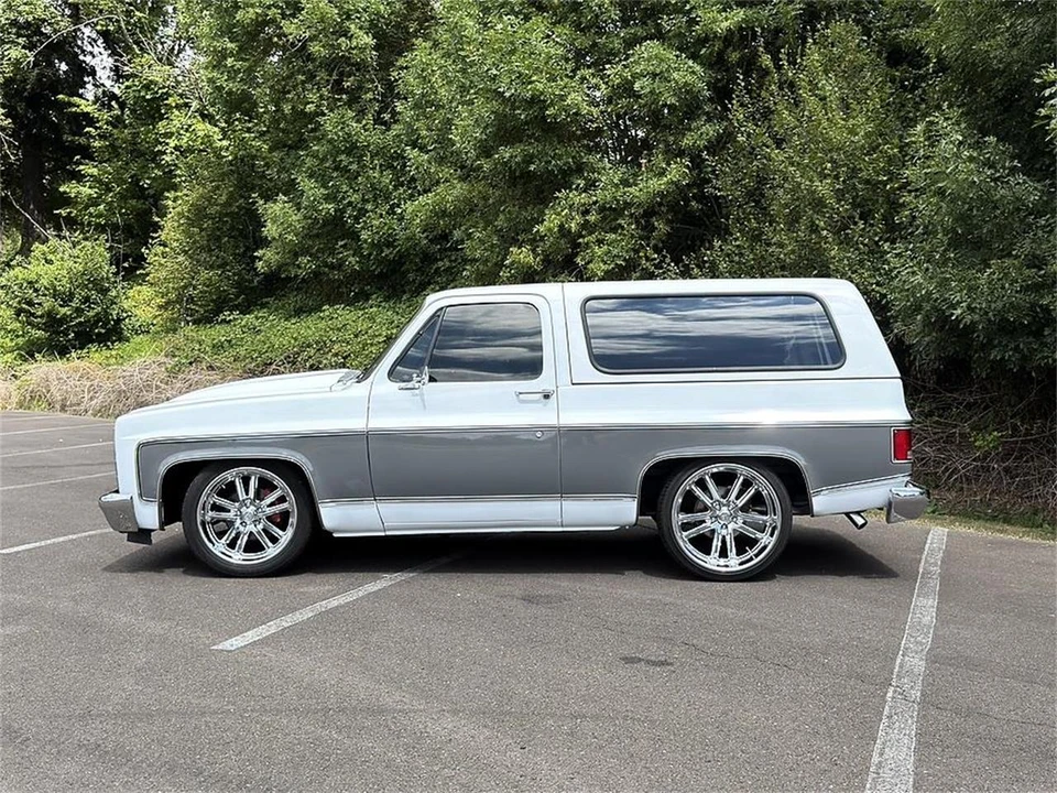 1982 GMC Jimmy 2nd Gen - Image 5 of 31
