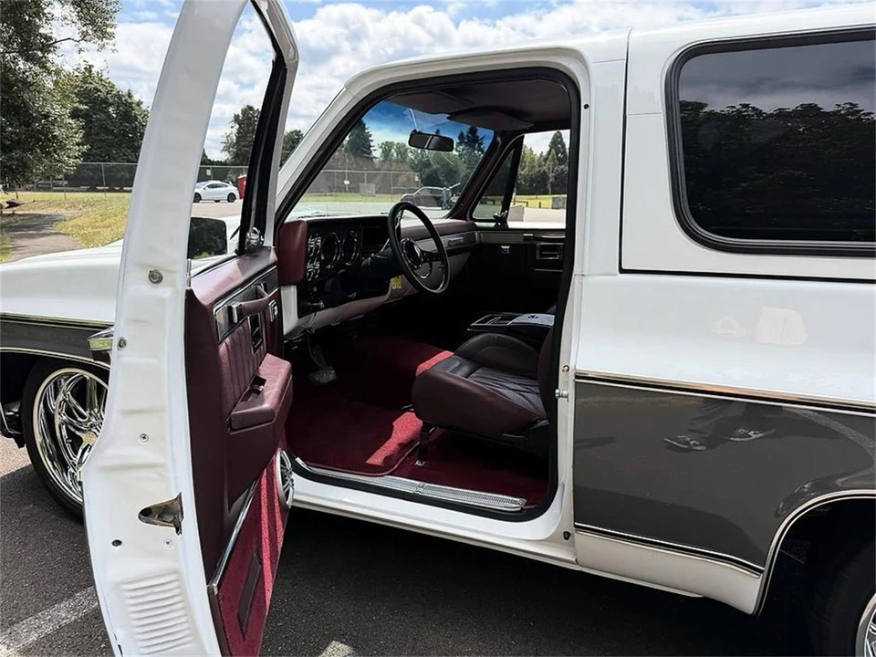 1982 GMC Jimmy 2nd Gen - Image 14 of 31