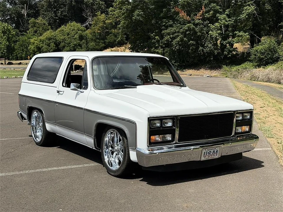 1982 GMC Jimmy 2nd Gen - Image 11 of 31