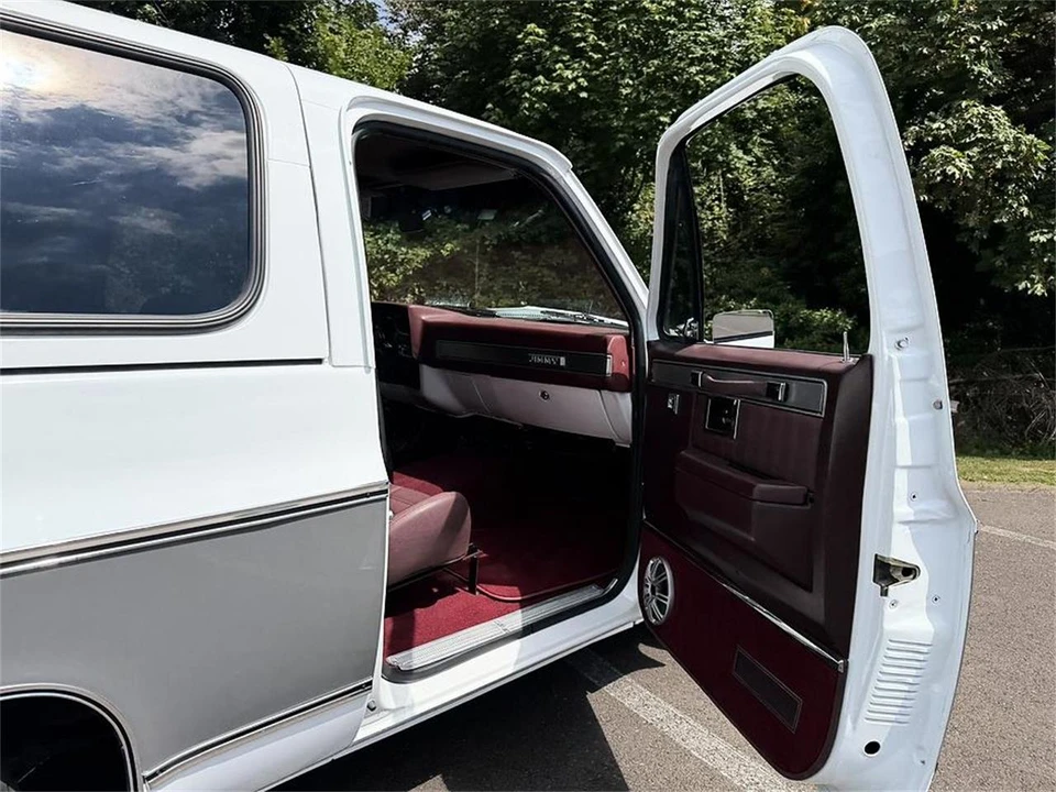 1982 GMC Jimmy 2nd Gen - Image 21 of 31