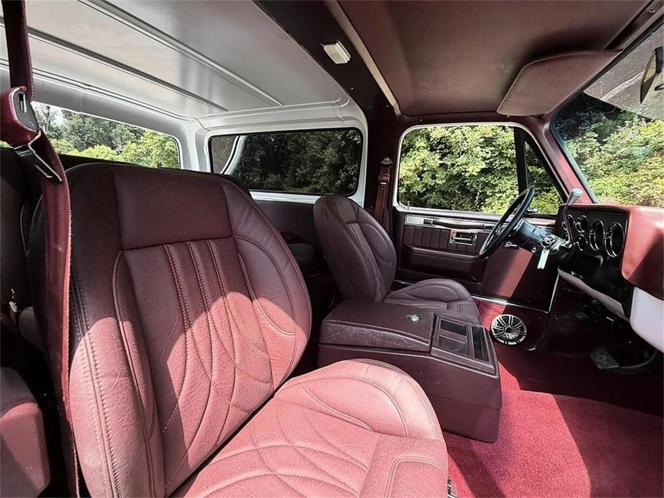 1982 GMC Jimmy 2nd Gen - Image 23 of 31