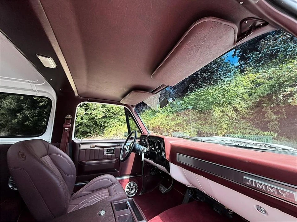 1982 GMC Jimmy 2nd Gen - Image 25 of 31