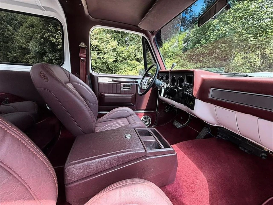 1982 GMC Jimmy 2nd Gen - Image 27 of 31