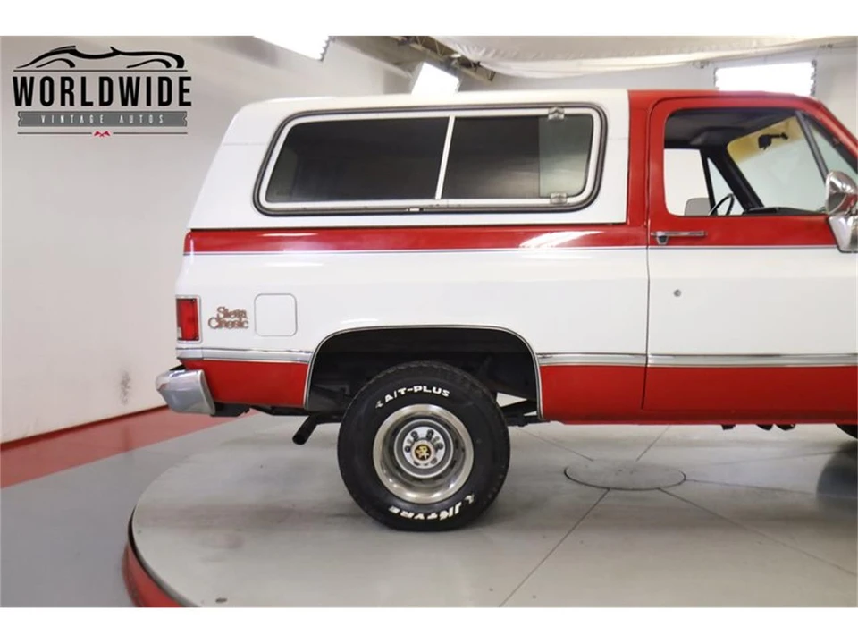1982 GMC Jimmy 2nd Gen - Image 9 of 31