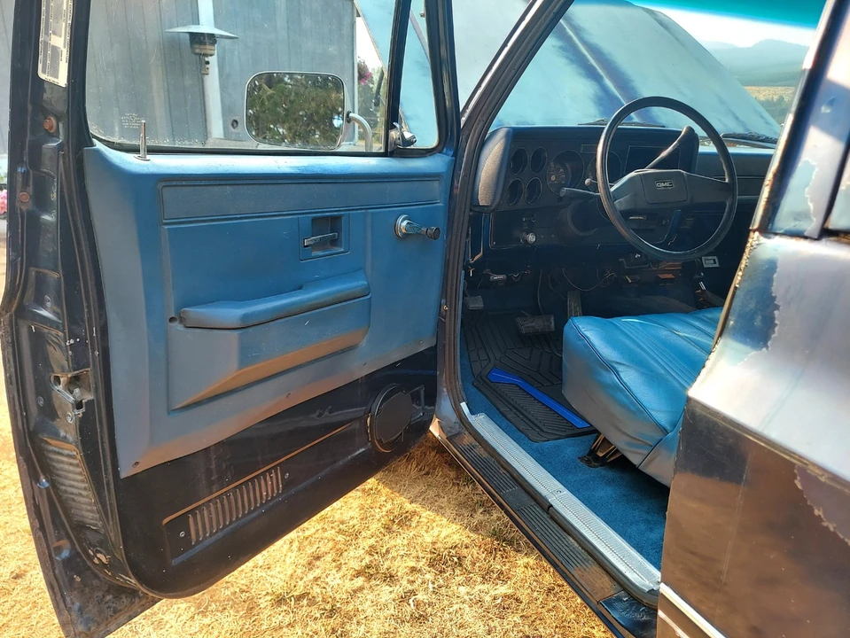 1982 GMC Jimmy 2nd Gen - Image 12 of 21