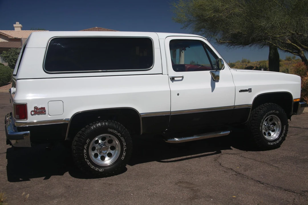 1982 GMC Jimmy 2nd Gen - Image 4 of 31