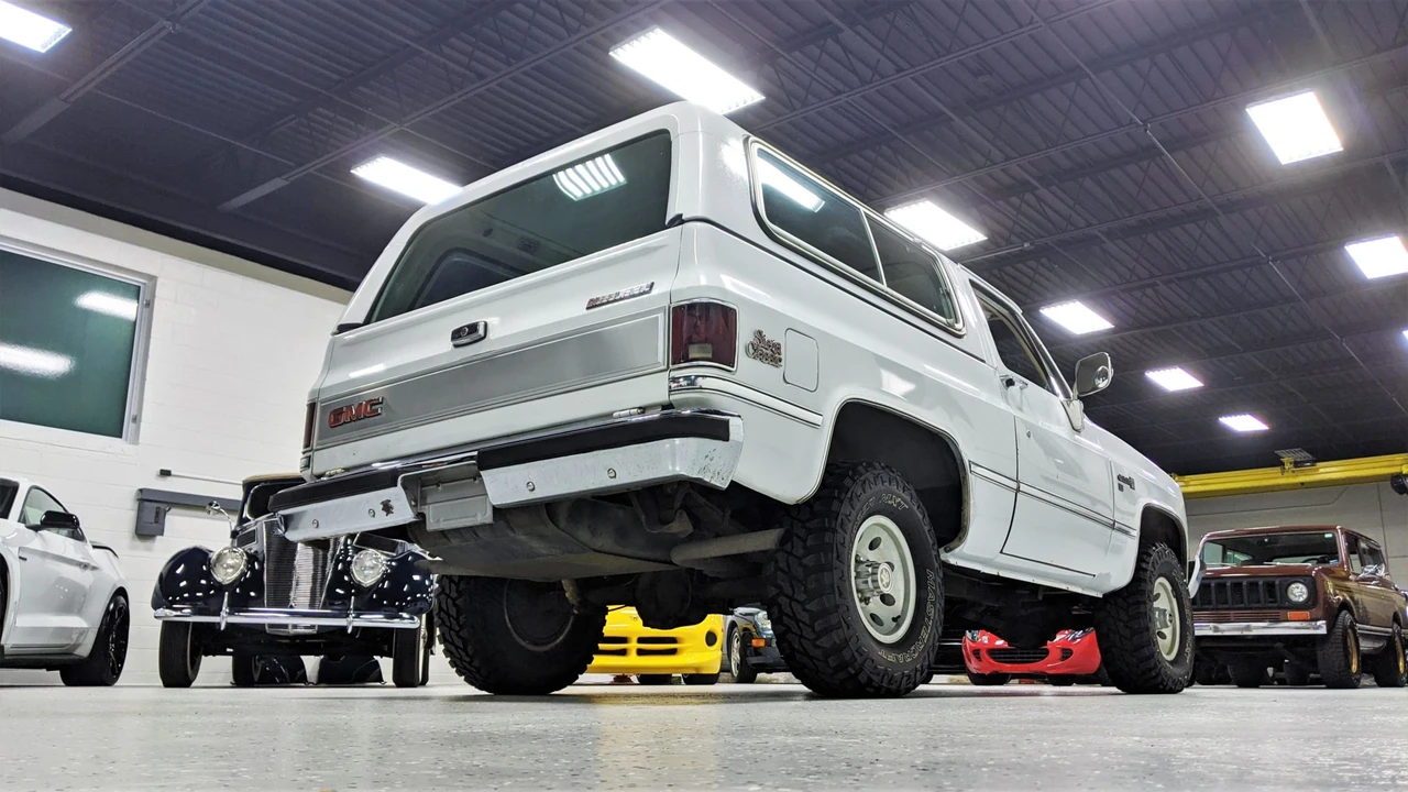 1982 GMC Jimmy 2nd Gen - Image 18 of 31