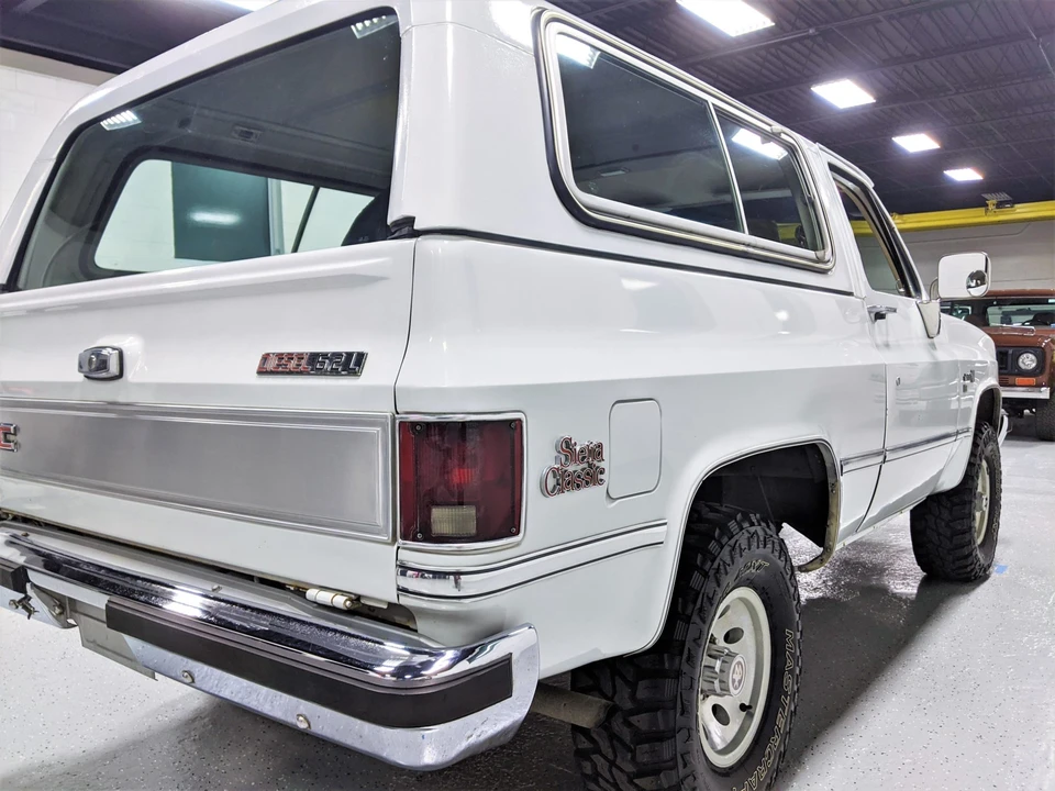 1982 GMC Jimmy 2nd Gen - Image 26 of 31
