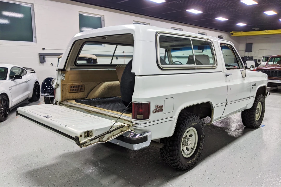 1982 GMC Jimmy 2nd Gen - Image 20 of 31