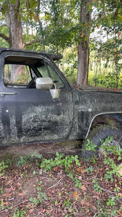 1982 GMC Jimmy 2nd Gen - Image 2 of 5