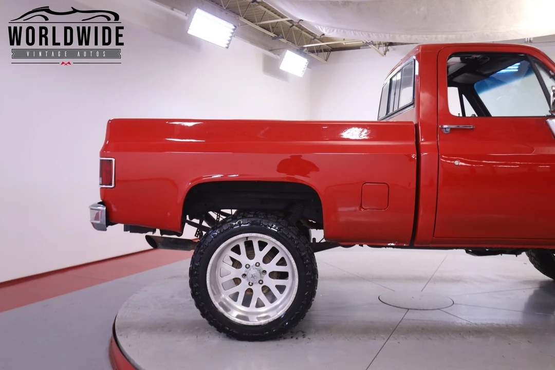 1982 GMC C/K 3rd Gen - Image 9 of 12