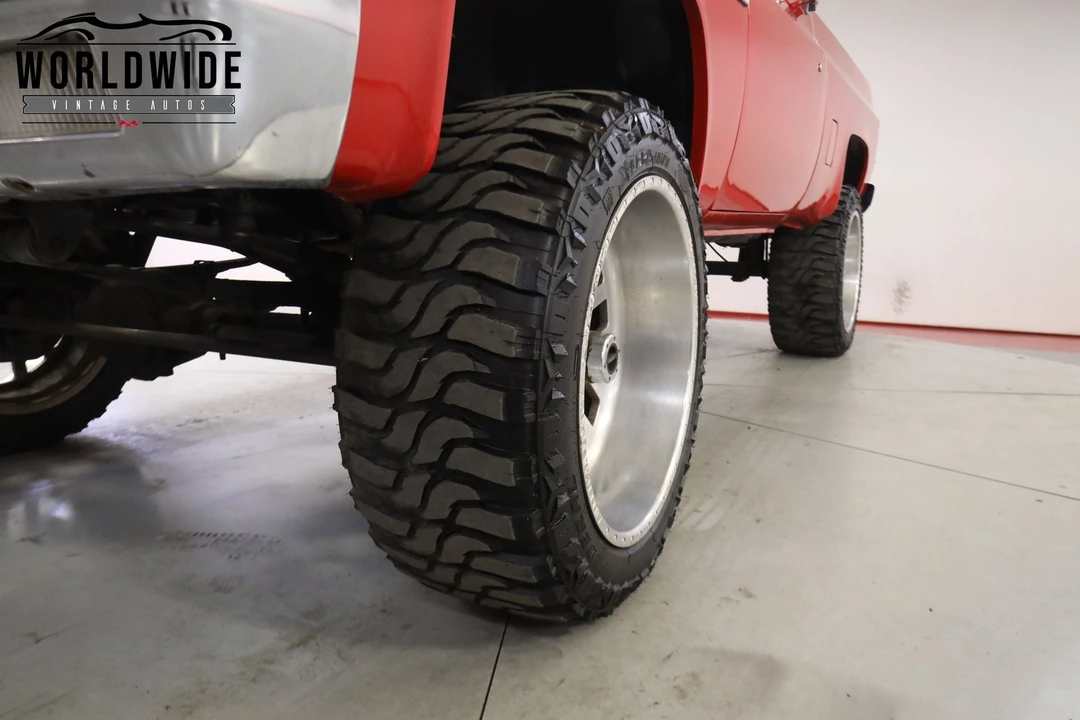 1982 GMC C/K 3rd Gen - Image 11 of 12