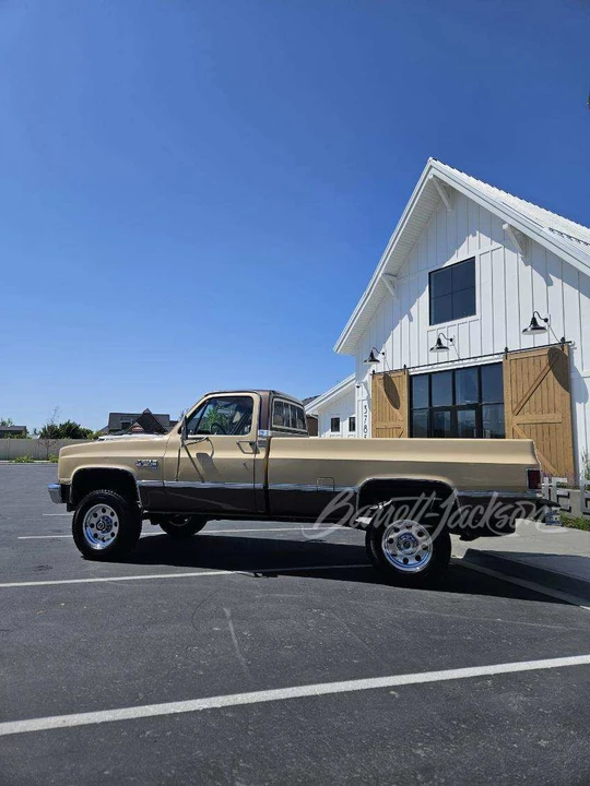 1982 GMC C/K 3rd Gen - Image 5 of 10