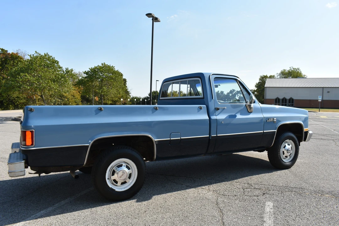 1982 GMC C/K 3rd Gen - Image 15 of 31