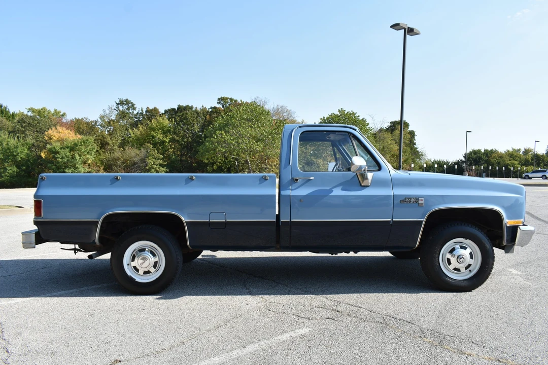 1982 GMC C/K 3rd Gen - Image 17 of 31