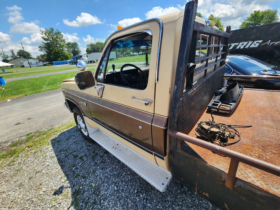 1982 GMC C/K 3rd Gen - Image 5 of 24