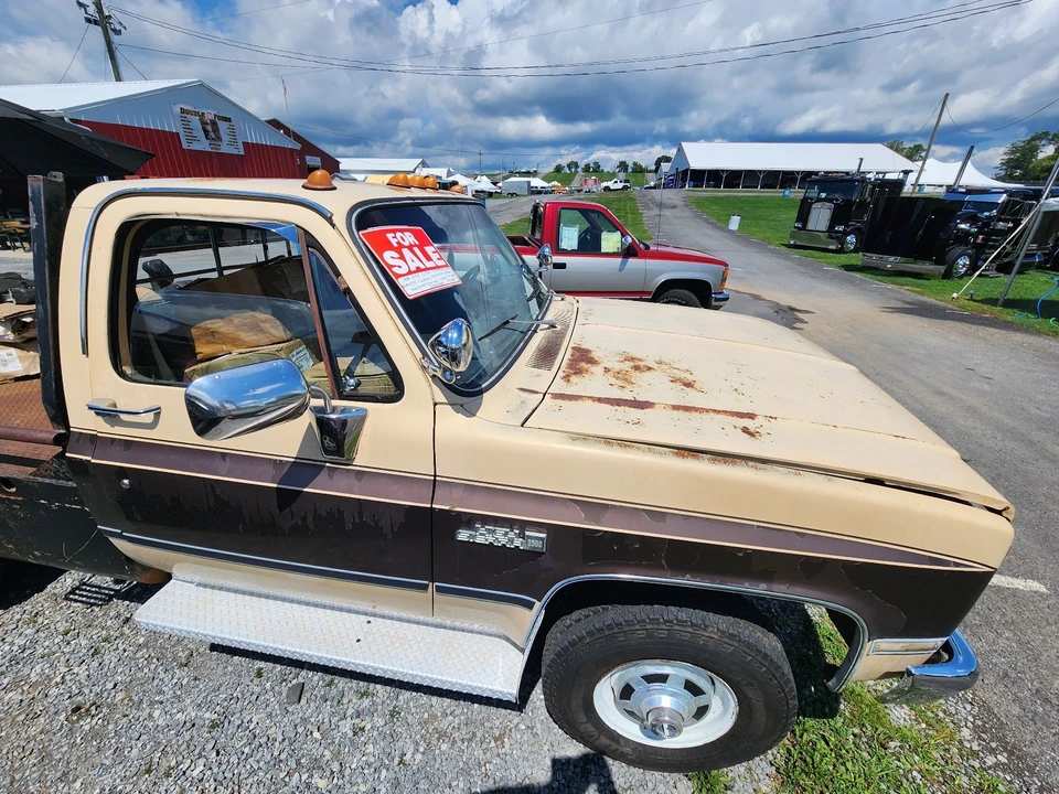 1982 GMC C/K 3rd Gen - Image 4 of 24