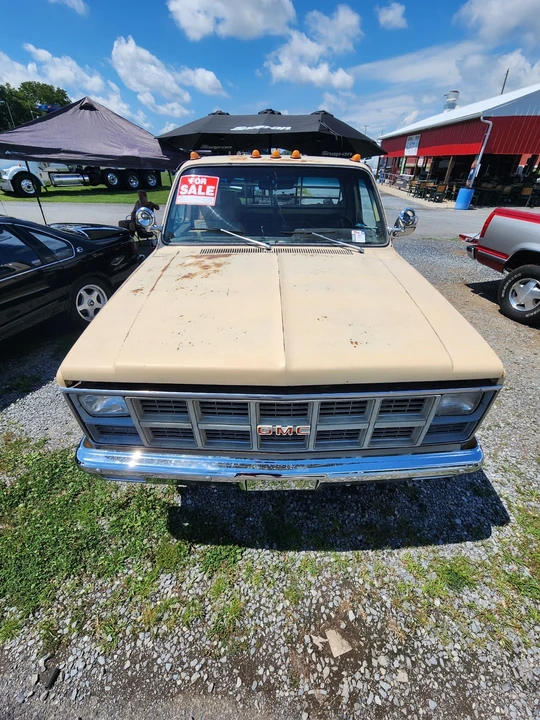 1982 GMC C/K 3rd Gen - Image 3 of 24