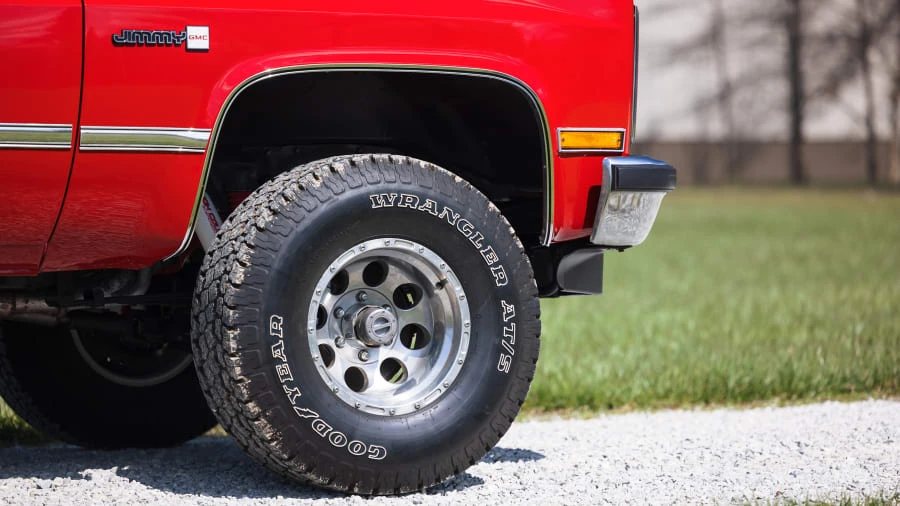1982 GMC Jimmy 2nd Gen - Image 11 of 29