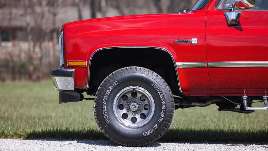 1982 GMC Jimmy 2nd Gen - Image 14 of 29