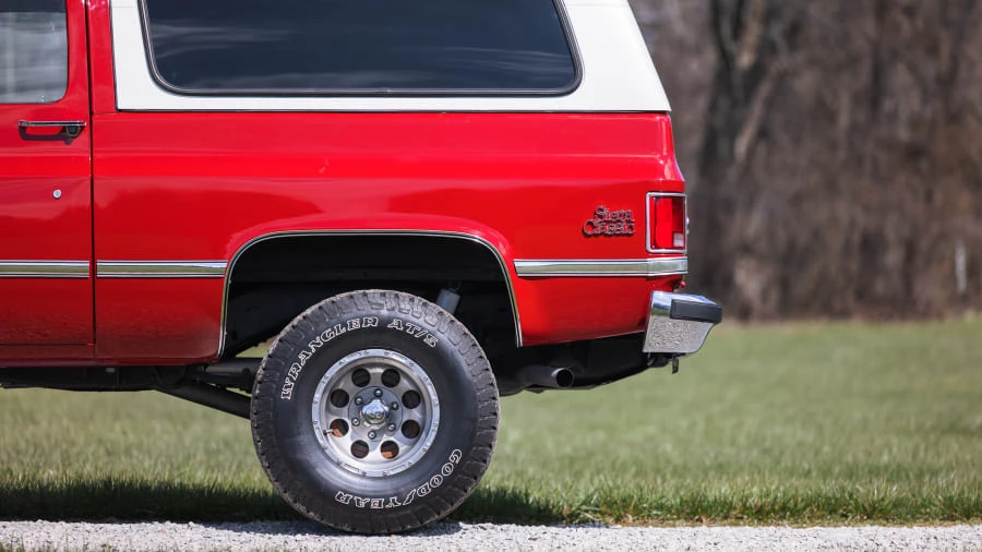 1982 GMC Jimmy 2nd Gen - Image 16 of 29