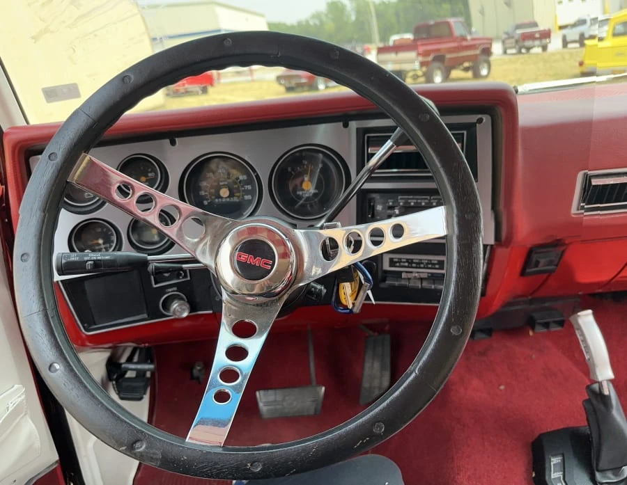 1982 GMC Jimmy 2nd Gen - Image 10 of 18