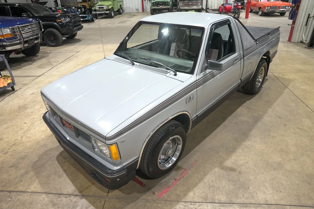 1982 GMC Jimmy 2nd Gen - Image 15 of 31