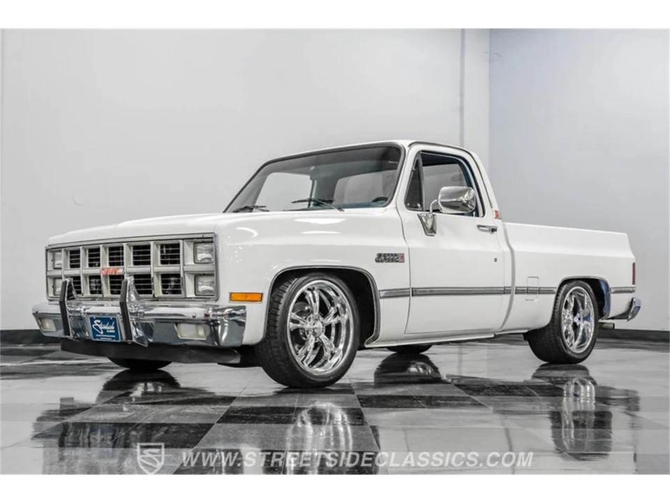 1982 GMC Sierra - Image 22 of 31