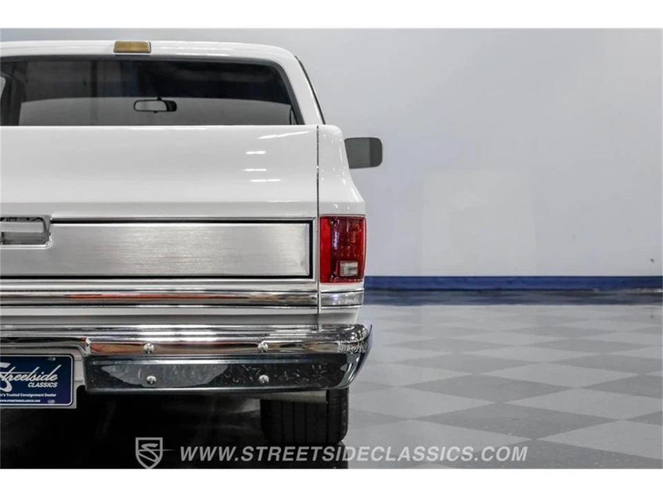 1982 GMC Sierra - Image 27 of 31