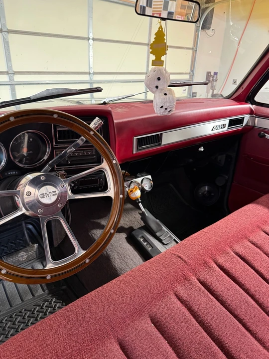 1982 GMC C/K 3rd Gen - Image 9 of 18