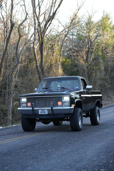 1982 GMC C/K 3rd Gen - Image 4 of 18