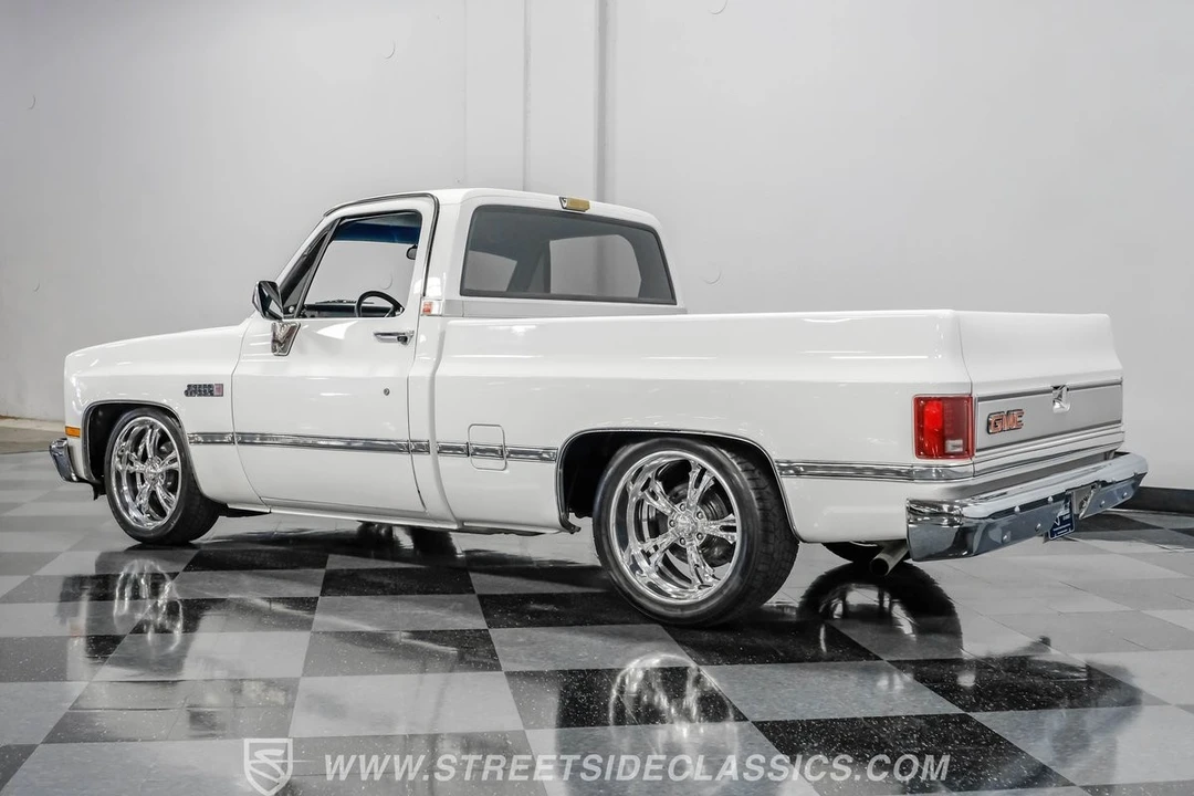 1982 GMC C/K 3rd Gen - Image 7 of 21