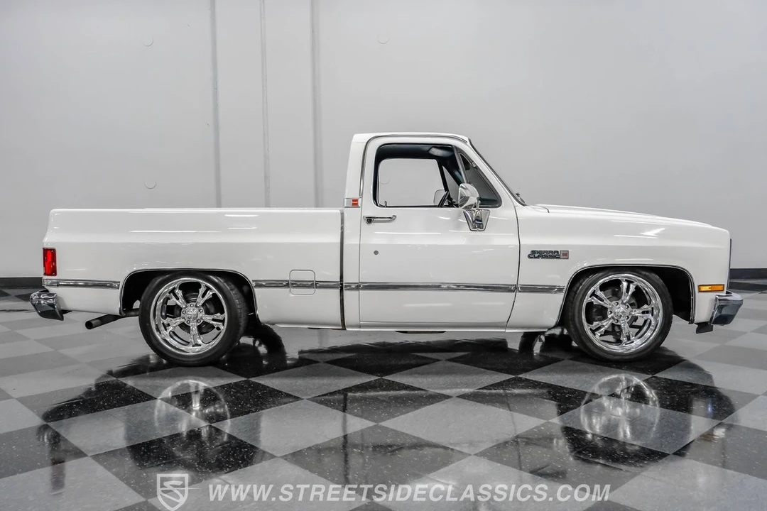 1982 GMC C/K 3rd Gen - Image 13 of 21