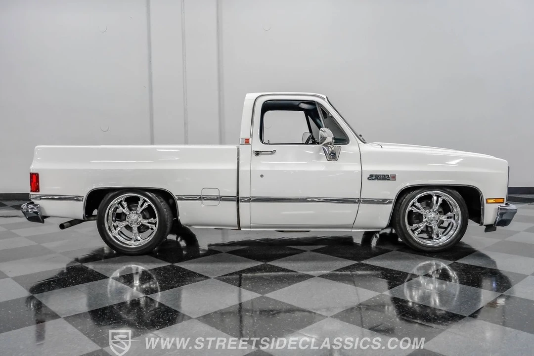 1982 GMC C/K 3rd Gen - Image 14 of 21
