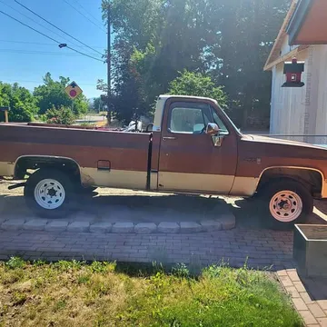 1982 GMC Sierra (Classic) 1500 Regular Cab