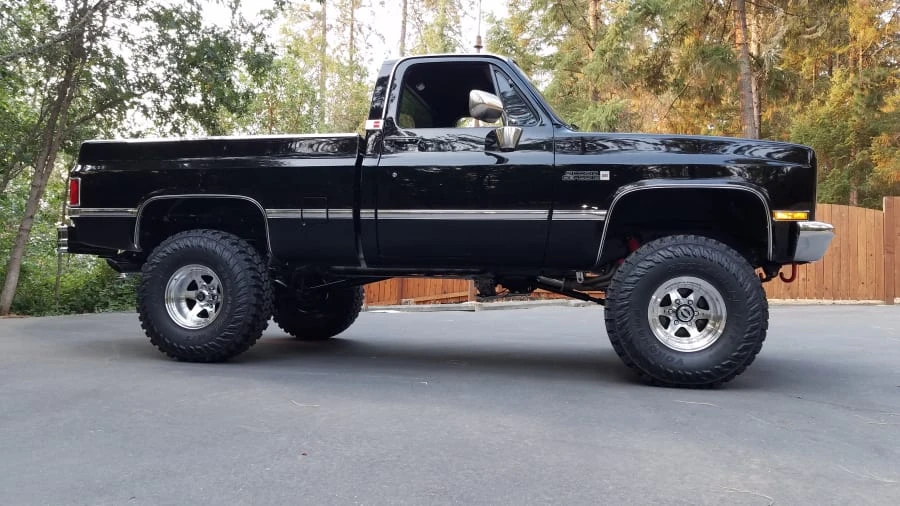 1982 GMC C/K 3rd Gen - Image 2 of 22