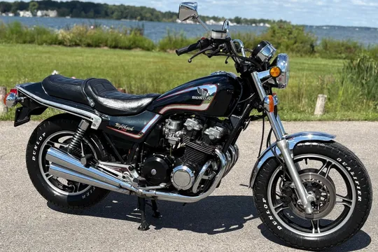 1982 Honda CB750SC Nighthawk