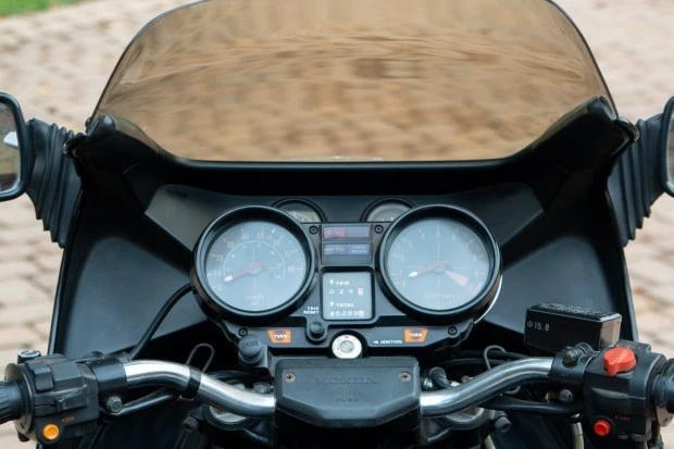 1982 Honda Super Sport: CB750F & CB900F & CB1100F - Image 4 of 6