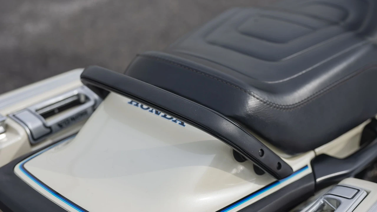 1982 Honda CBX - Image 14 of 31