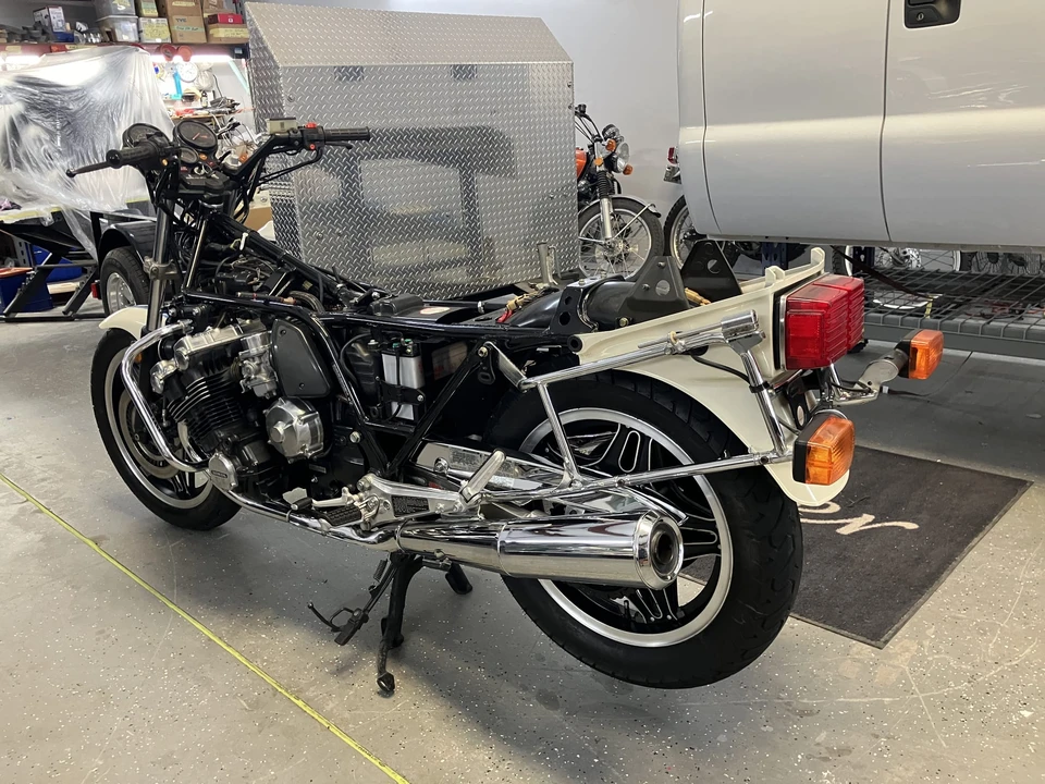 1982 Honda CBX - Image 27 of 31
