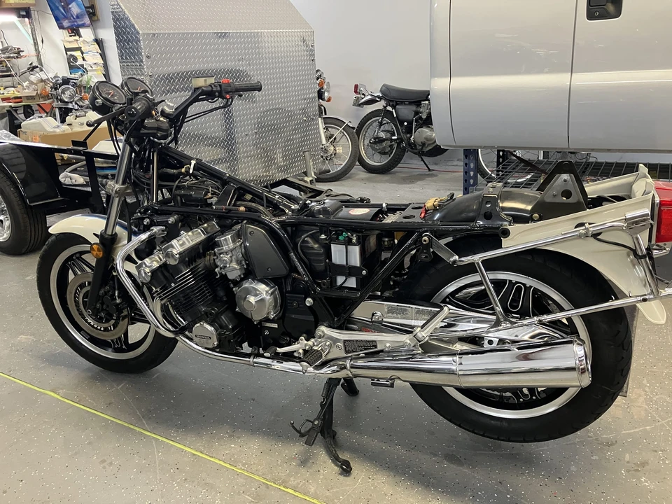 1982 Honda CBX - Image 26 of 31