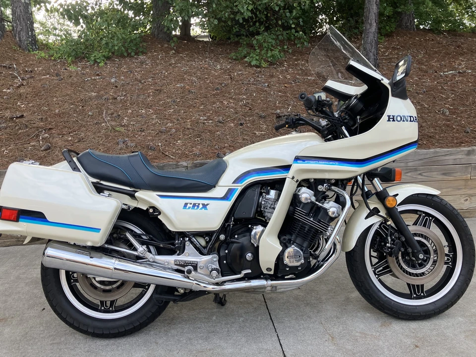 1982 Honda CBX - Image 11 of 31