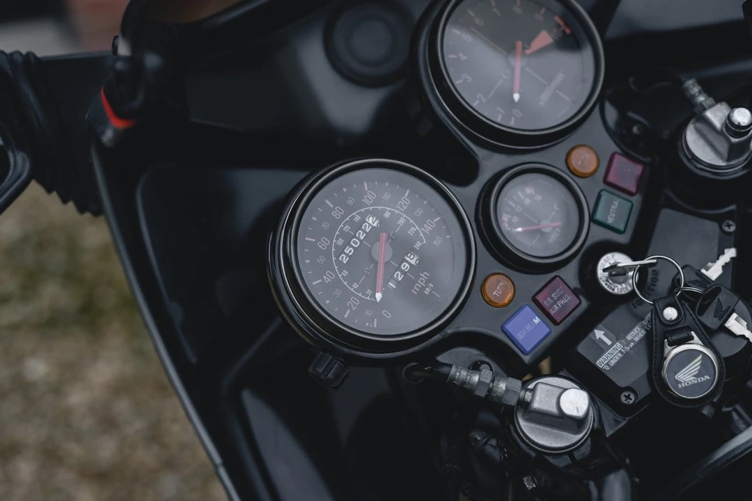 1982 Honda CBX - Image 15 of 30