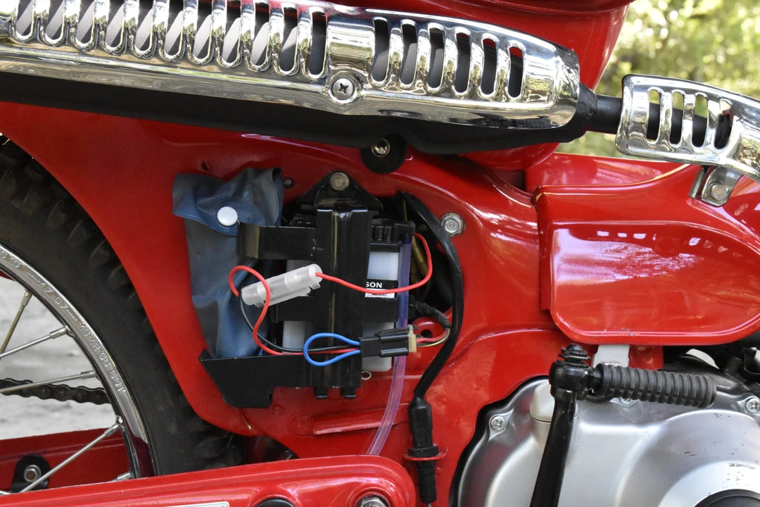 1982 Honda CT110 - Image 25 of 31