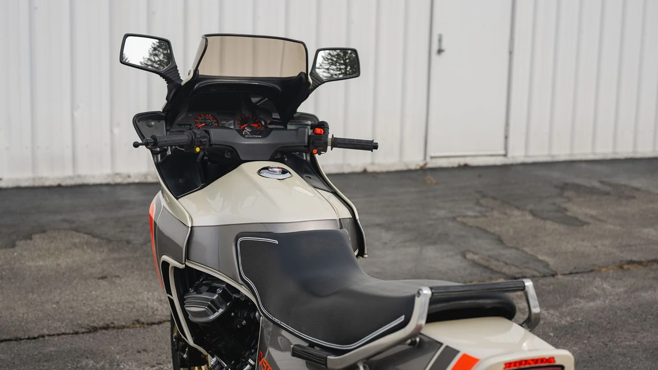 1982 Honda CX - Image 22 of 31