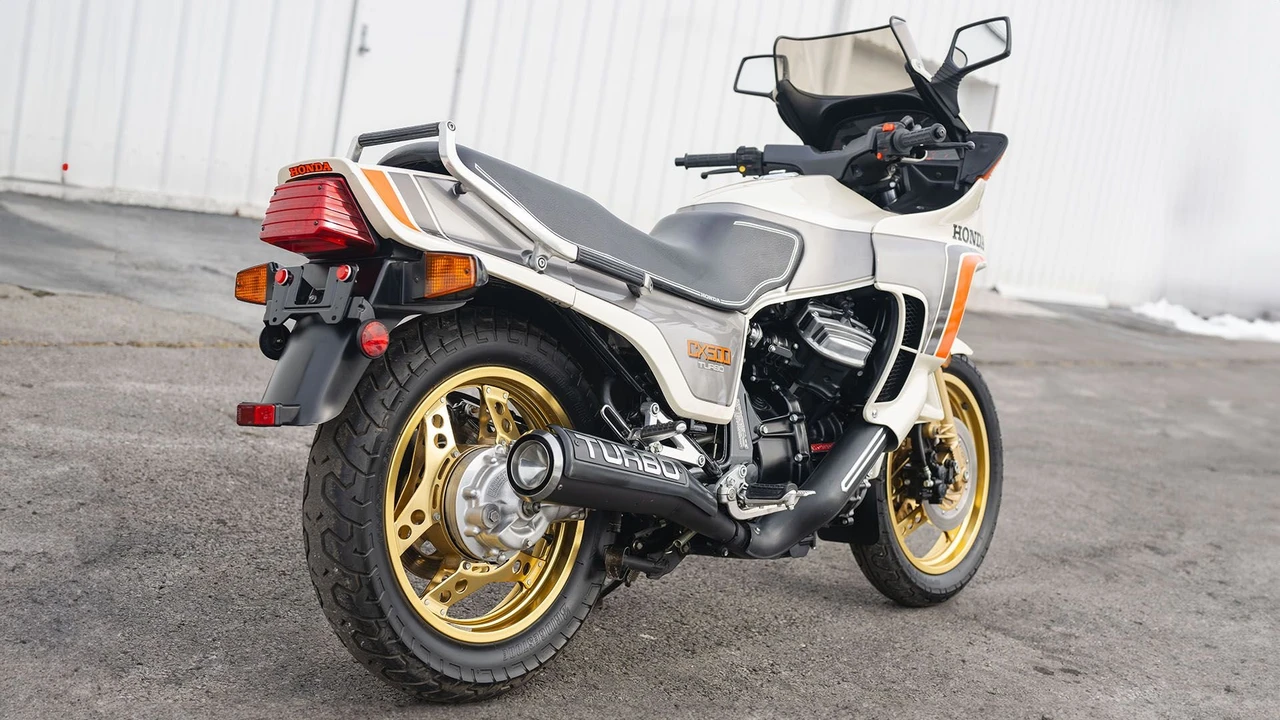 1982 Honda CX - Image 12 of 31